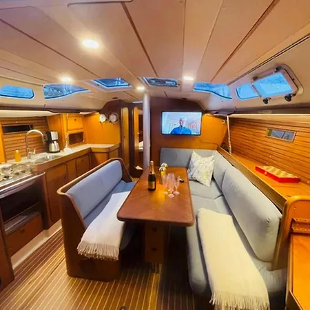Σπίτι διακοπών Sailboat 39ft Sleep 6 In Heart Of Centre In