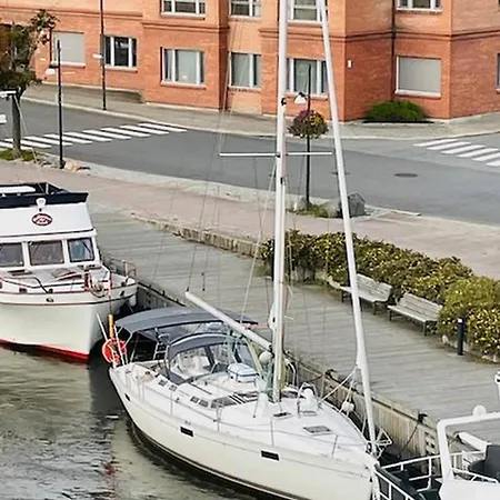 Sailboat 39ft Sleep 6 In Heart Of Centre In Fredrikstad