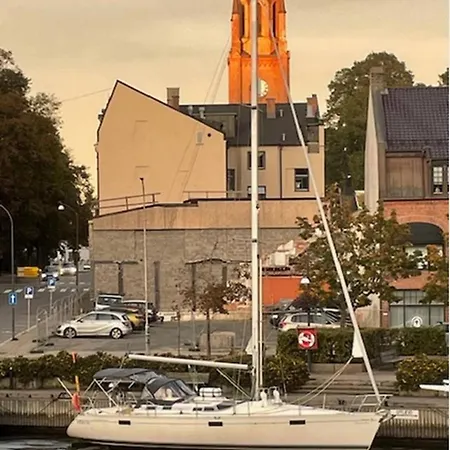 Semesterbostad Sailboat 39ft Sleep 6 In Heart Of Centre In Fredrikstad